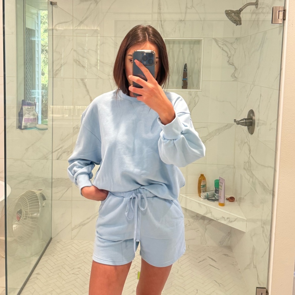 Storets baby blue sweatshirt and shorts set